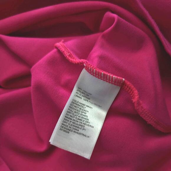 Bardot Off the Shoulder Bright Pink Bodycon Dress sz XS - Picture 6 of 6